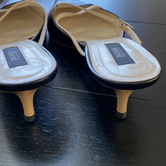 BOSS Hugo Boss EU39 Heels. Black Made in Italy Slides with Tan Straps. - Picture 7 of 9